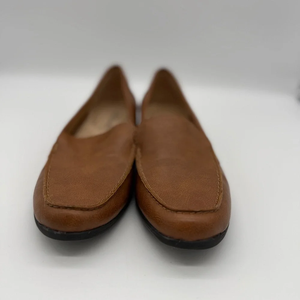 LifeStride Margot Loafers Tan Brown Faux Leather Slip On Shoes Womens 5.5M